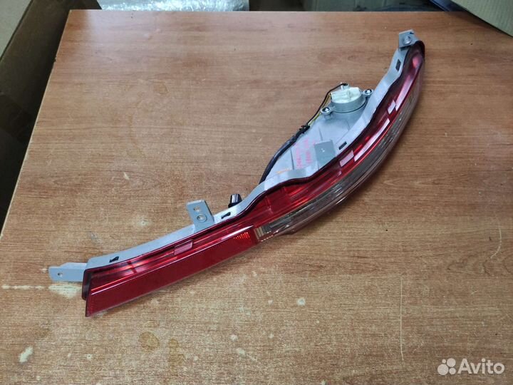 Фонарь заднего бампера kia Sportage R