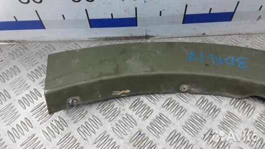 Молдинг крыла заднего левого mitsubishi pajero 4