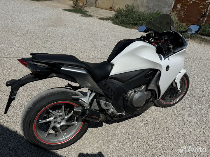 Продам Vfr1200f