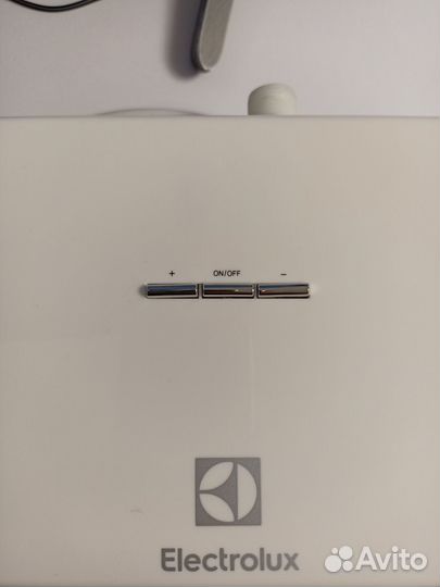 Проточный нагреватель electrolux