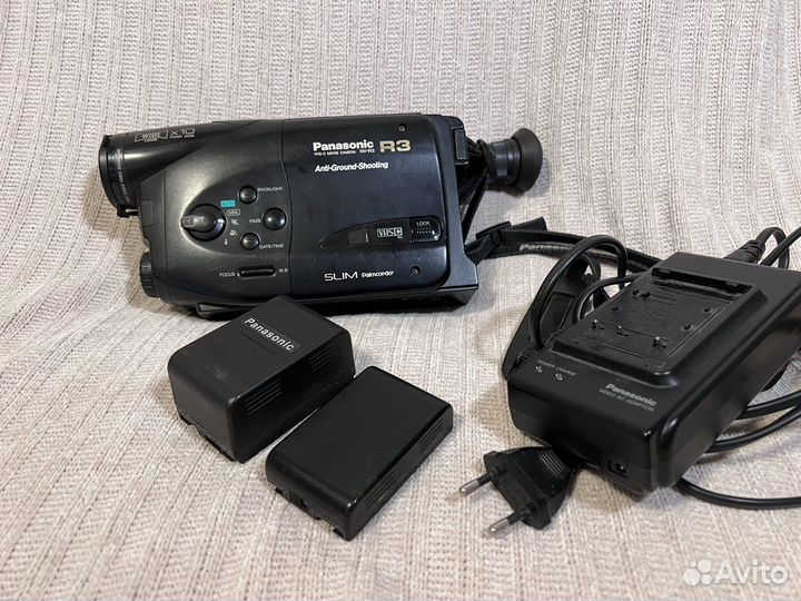 Видеокамера panasonic nv r3