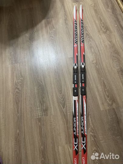 Лыжи беговые детские 160 см