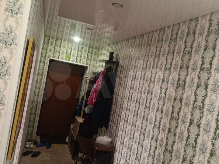 3-к. квартира, 80 м², 1/3 эт.