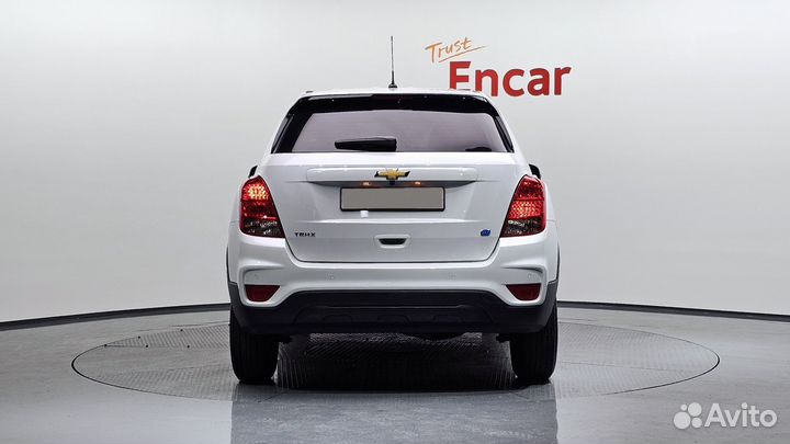 Chevrolet Trax 1.6 AT, 2021, 31 000 км
