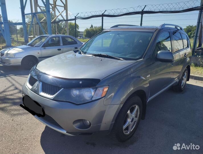 Mitsubishi Outlander 2.4 CVT, 2008, 200 000 км