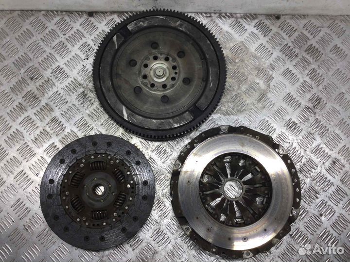 Маховик Audi A6 059141031j; справочно; 059105266T