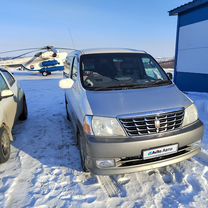 Toyota Granvia 3.4 AT, 2001, 650 000 км, с пробегом, цена 950 000 руб.