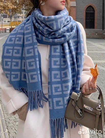 Палантин женский