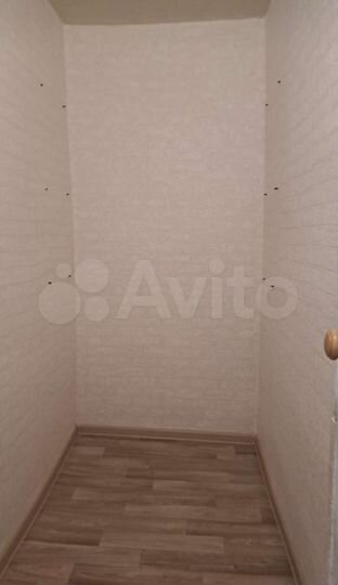 2-к. квартира, 42 м², 3/4 эт.