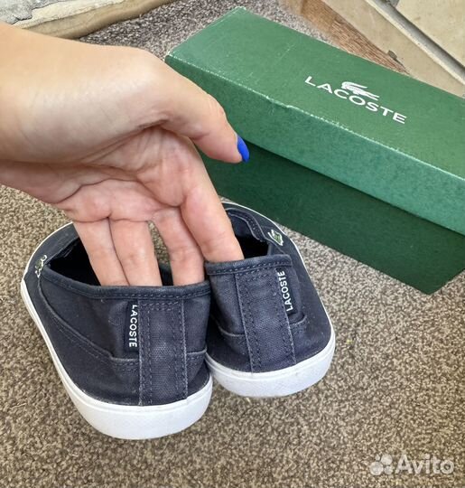 Слипоны женские 37,5 Lacoste