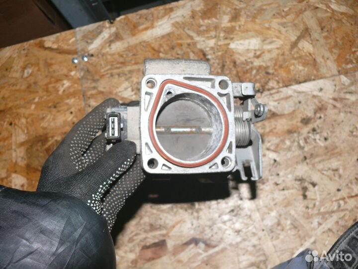 Дроссель BMW 318 E36 3 серия