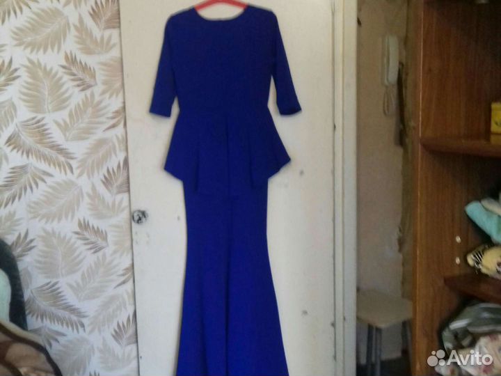 Вечернее платье в пол 40