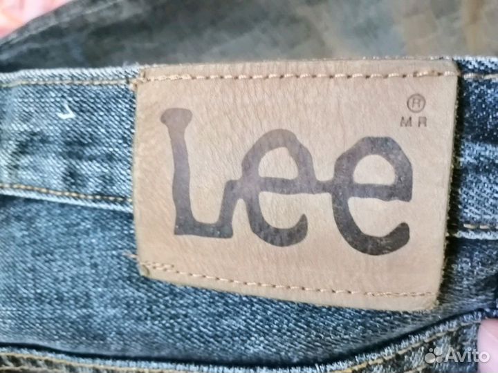 Джинсы Lee
