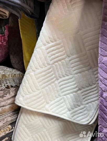 Комлект на сидячую часть дивана и кресел