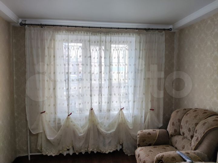 2-к. квартира, 55 м², 1/10 эт.