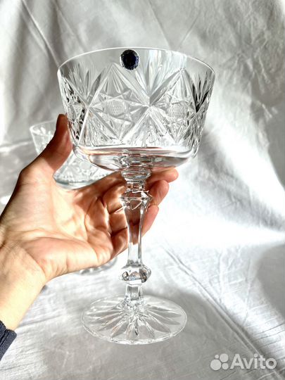 Хрустальные вазы конфетницы