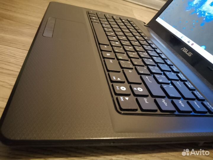 Мощный 4ядра i3/8гб/256гб SSD