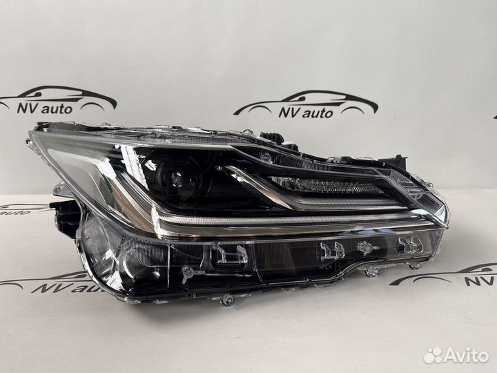 Toyota corolla 210 фара правая диодная 19-22