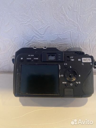 Компактный фотоаппарат sony