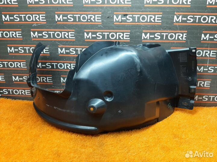 Подкрылок передний левый Bmw 1-Series E87 N45B16A