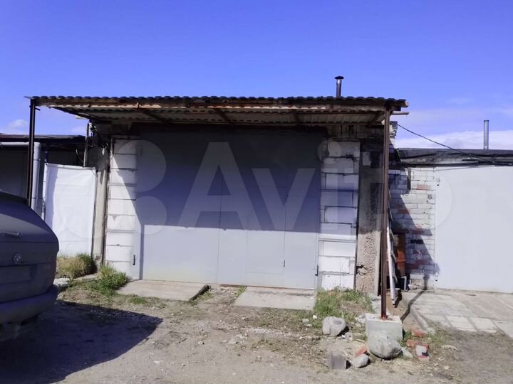 Гараж, > 30 м²