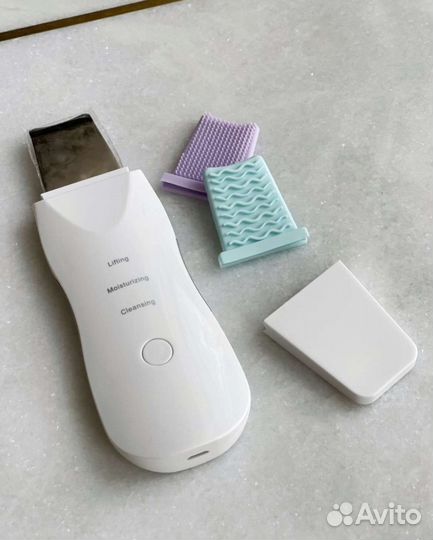 Ультразвуковой аппарат для чистки лица