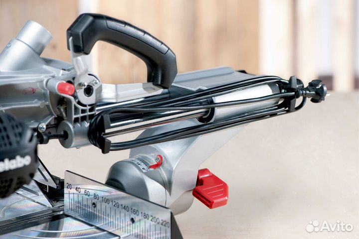 Торцовочная пила Metabo kgsv 216 M 619261000