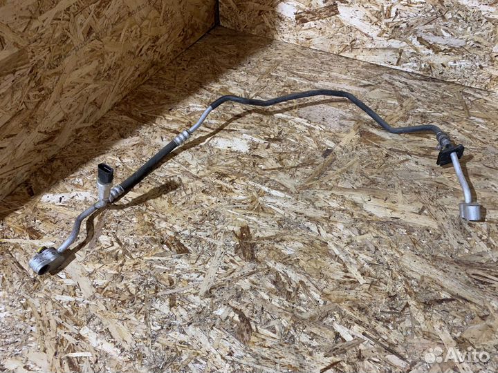 Трубка кондиционера VW Touareg GP 02-10