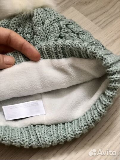 Шапка теплая новая 50/51