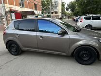 Kia Ceed 1.6 MT, 2011, 126 384 км, с пробегом, цена 930 000 руб.