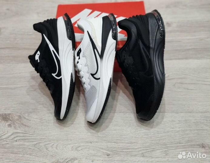 Кроссовки мужские Nike 40-44p новые