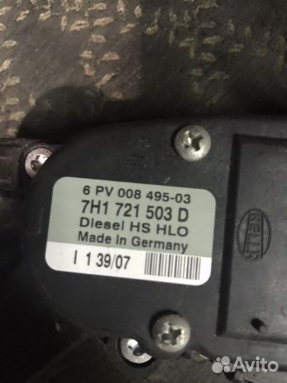 Педаль газа на Volkswagen T-5