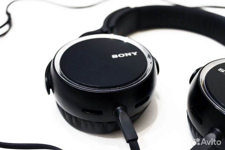 Sony MDR-XB600