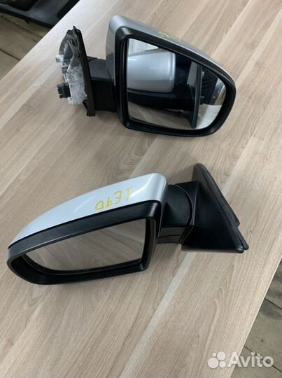 Зеркала боковые на bmw x5 е70