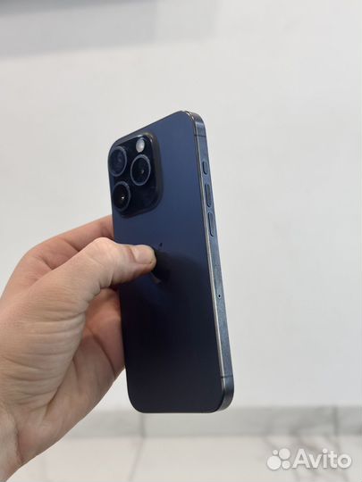 iPhone 15 Pro, 128 ГБ