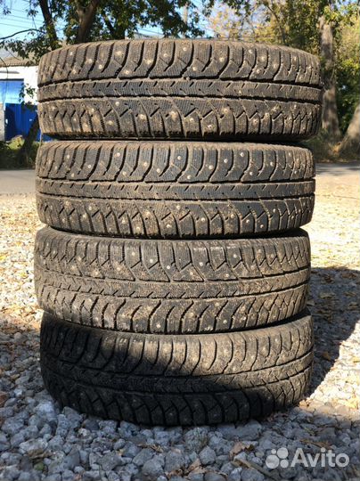 Bridgestone Ice Cruiser 7000 185/65 R15