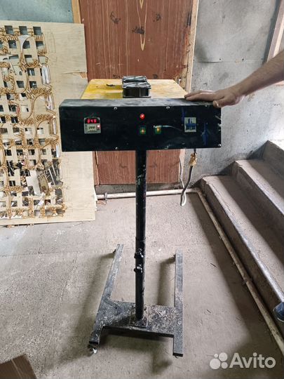 Карусель для шелкографии с оборудованием