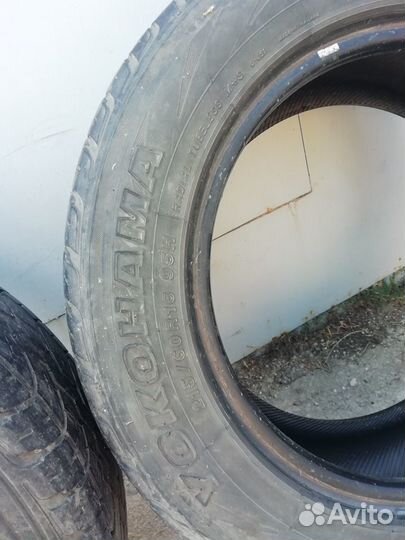 Bridgestone Blizzak Revo GZ 215/60 R16