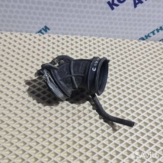 Патрубок дроссельной заслонки R18A Honda Civic 5d