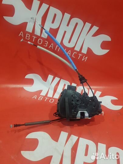 Замок левой двери KIA Carnival 381310A9010