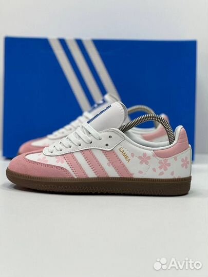 Adidas Samba: Розовый взрыв стиля и удобства