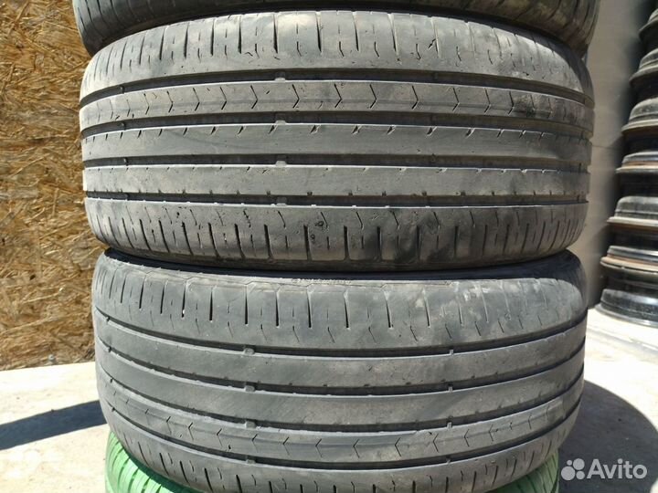 Continental ContiPremiumContact 5 215/55 R17