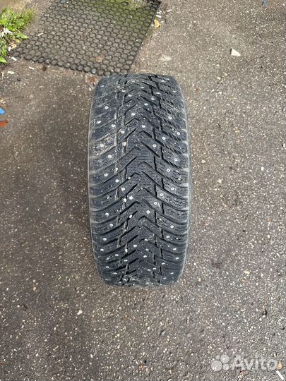 Nokian Tyres Hakkapeliitta 8 215/45 R16