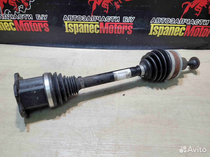 Полуось передняя правая (приводной вал, шрус) Audi