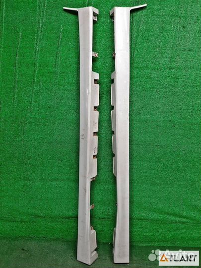 Порог левый nissan bassara