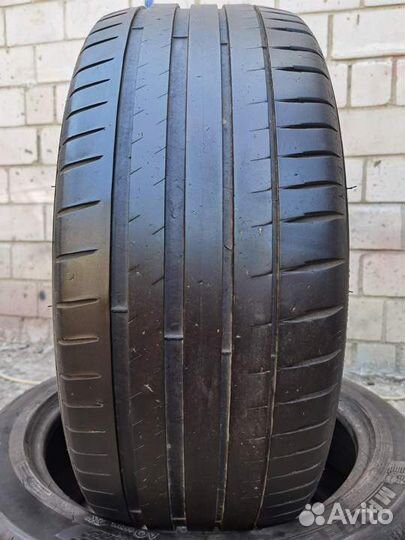 Michelin Pilot Sport 4 255/45 R19 104Y