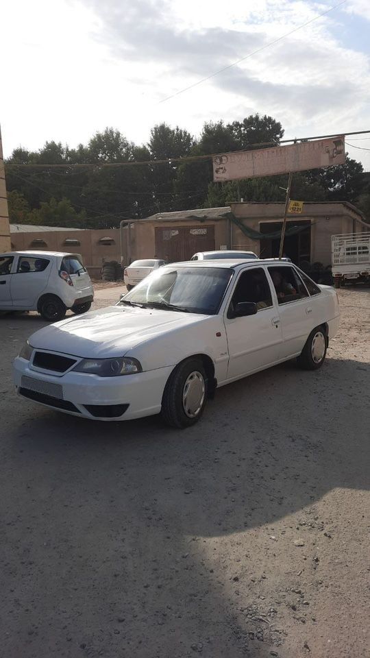 Daewoo Nexia: фото владельца