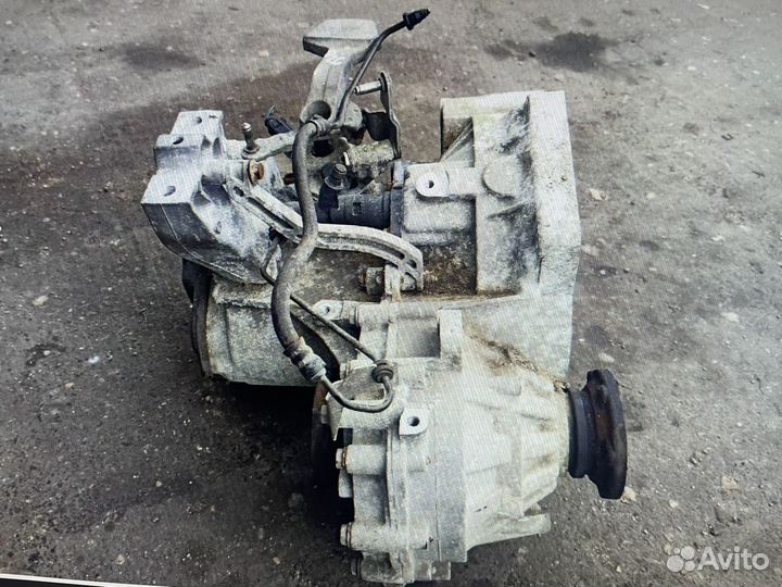 Механическая (МКПП) Volkswagen Golf 2007 JCR