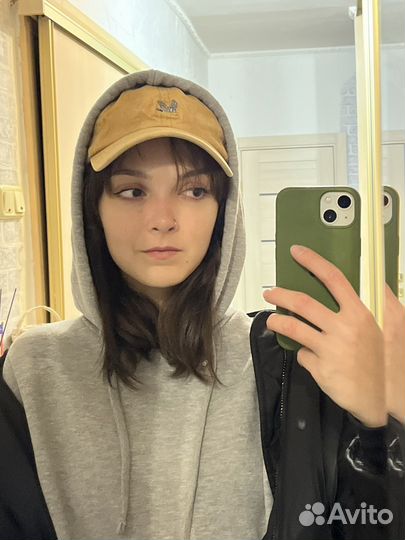 Подружка-слушатель