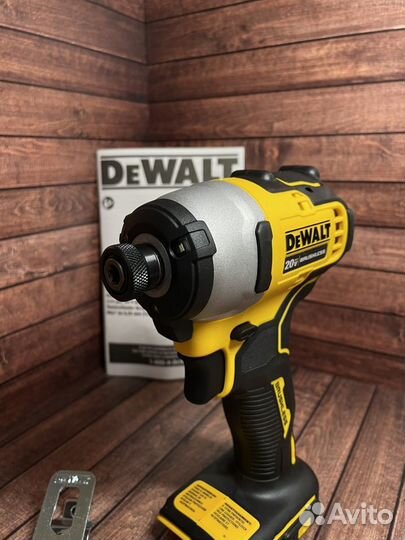 Винтоверт импакт dewalt